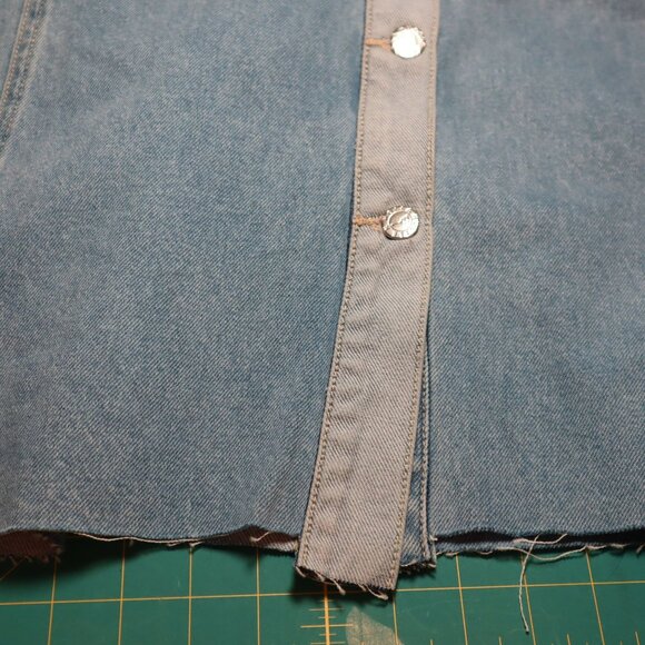 Hustle N Holla Felicity Denim Shacket Women Blue Y2K Casual Trendy Oversized NWT - Picture 15 of 15